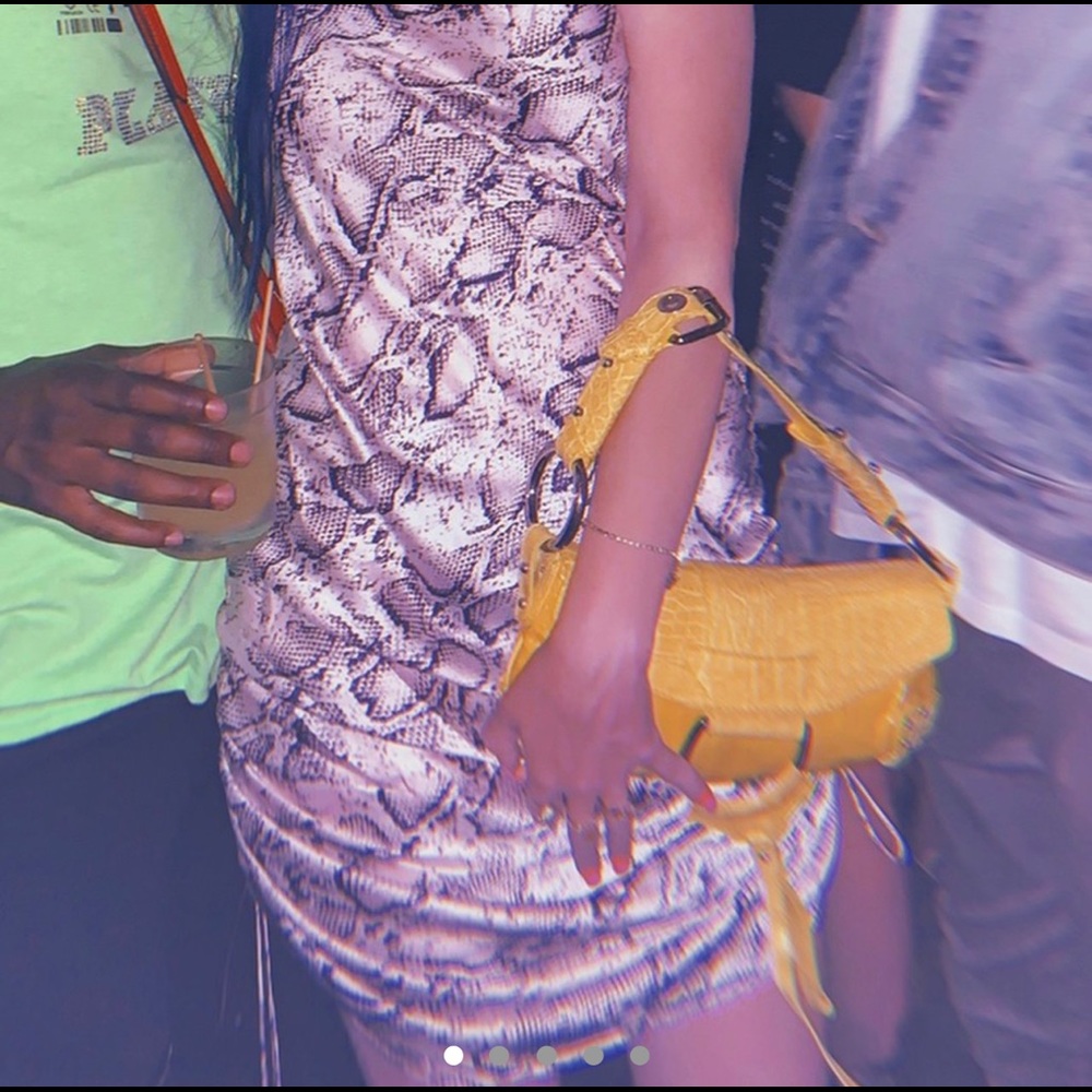 Vintage y2k early 2000s yellow dolce & gabbana bag